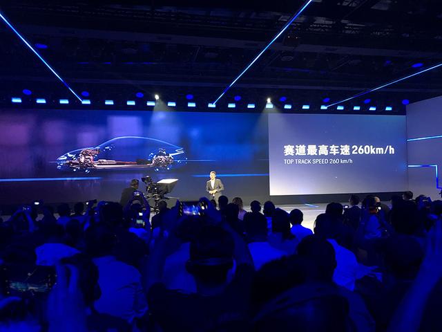 售149.8萬(wàn)元起 保時(shí)捷首款純電動(dòng)跑車Taycan全球首秀